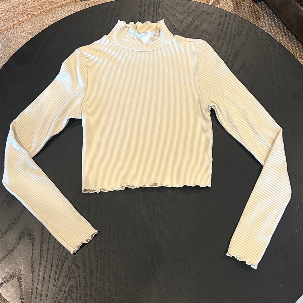 Aerie Cream Ribbed & Ruffled Crop Crewneck Top. Size Small